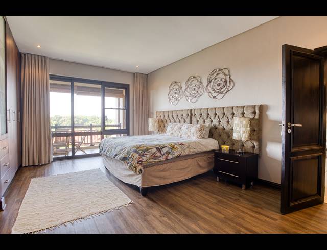 3 BEDROOM APARTMENT TO LET IN ZIMBALI ESTATE